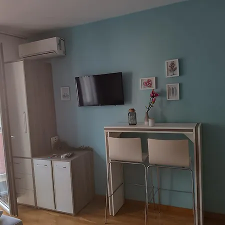 Apartment Park *